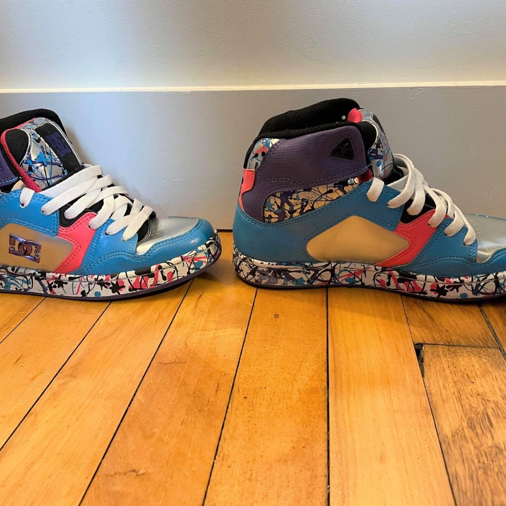 DC skate shoes size 6.5